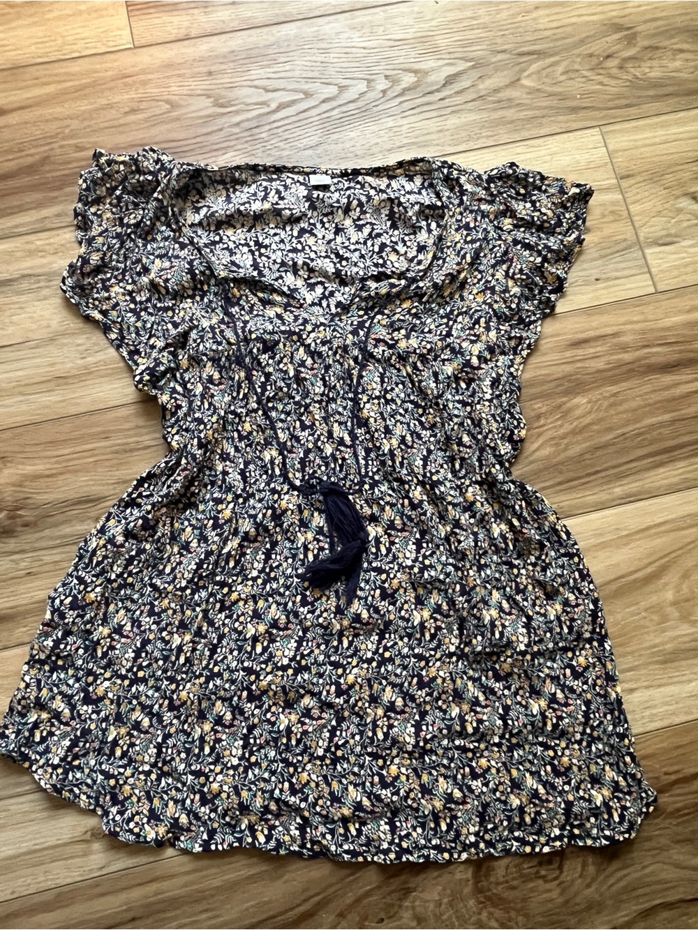 Old Navy Navy Floral Tie-Front Short Sleeve Tunic